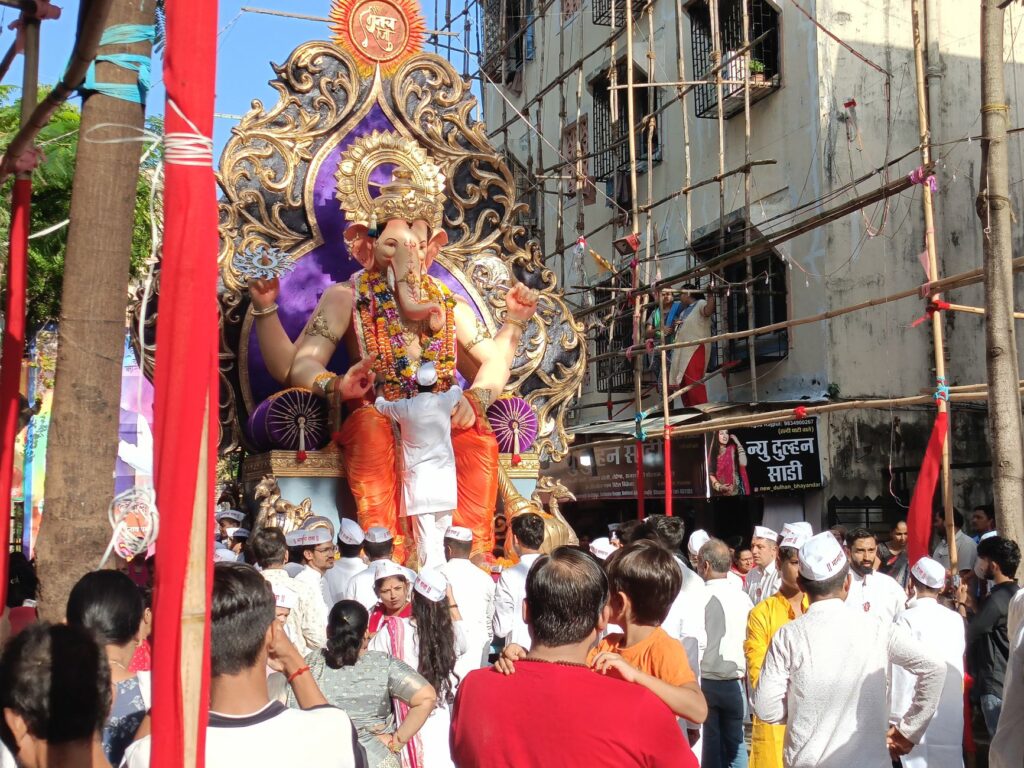 Salman Khan Ganpati visarjan